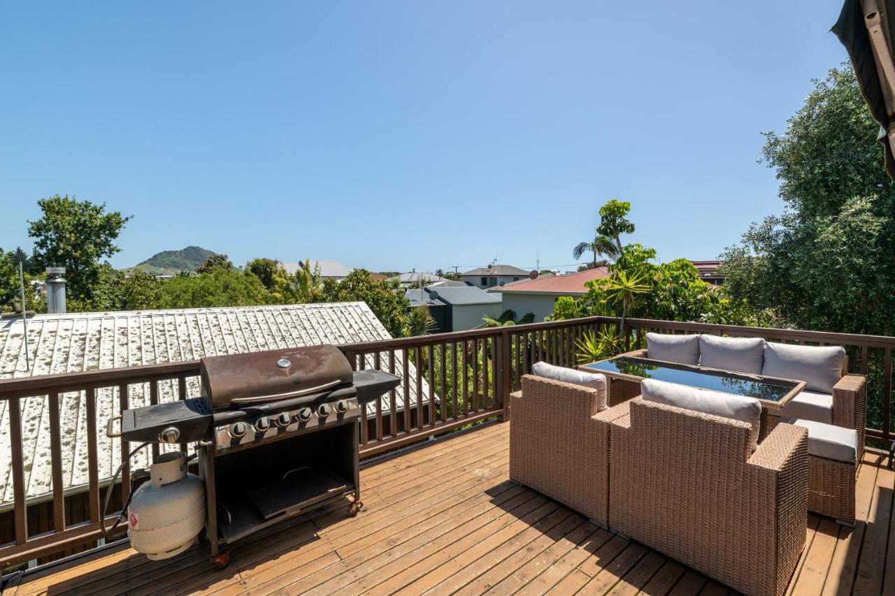 Convenient Family Bach With Easy Access To Blake Park The Beach And Downtown Mount Maunganui Kültér fotó